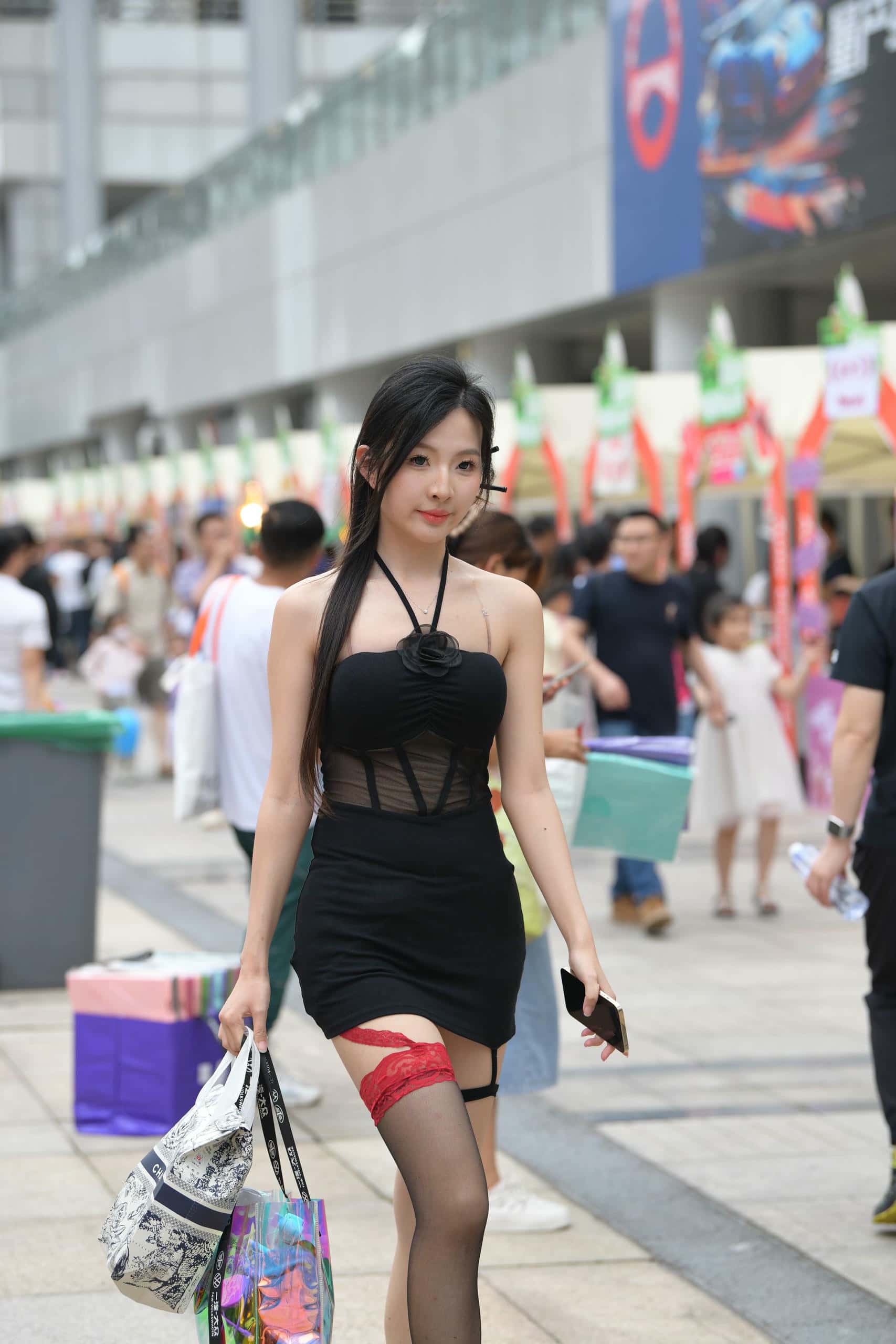 P3119 性感的黑色包屯裙小姐姐 【70P】-华仔美图