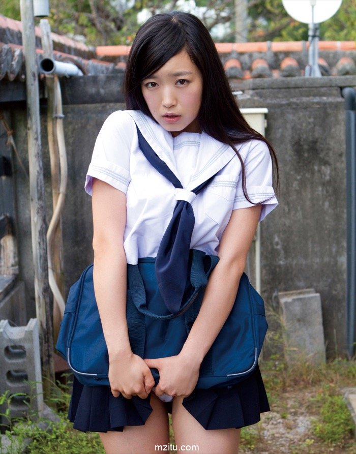 美女佐佐木心音性感写真-华仔美图