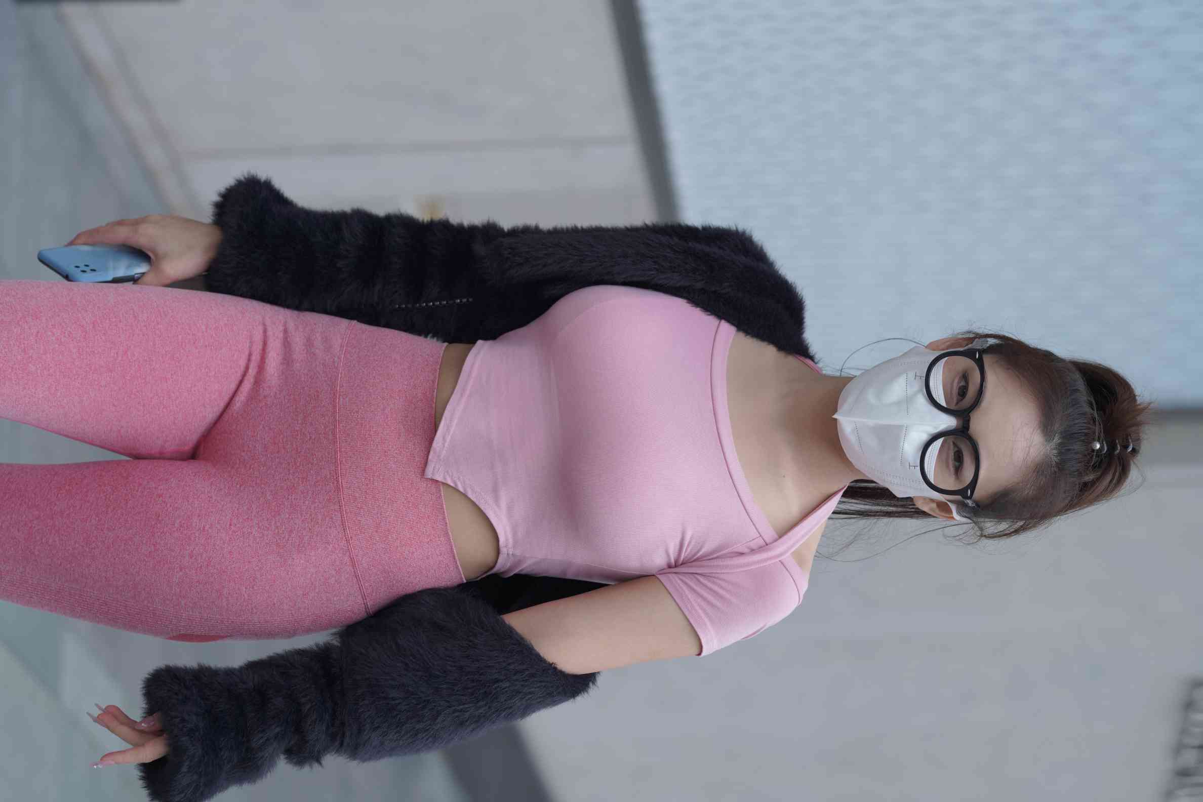 图片[4]-粉红色瑜伽裤的眼镜妹妹【93P】04019-华仔美图