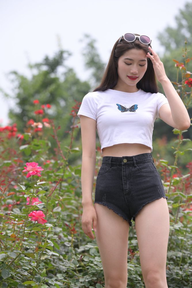 J1895 873P1V-25.6GB-华仔美图