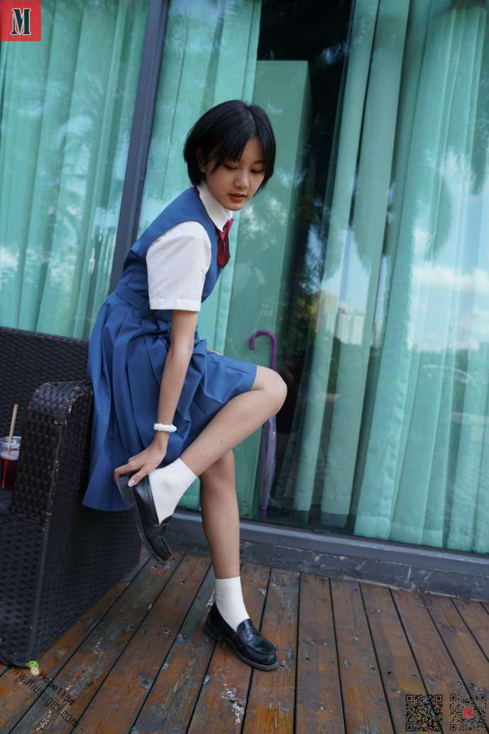 图片[6]-一副学生模样的短发姑娘【112P】20023-华仔美图
