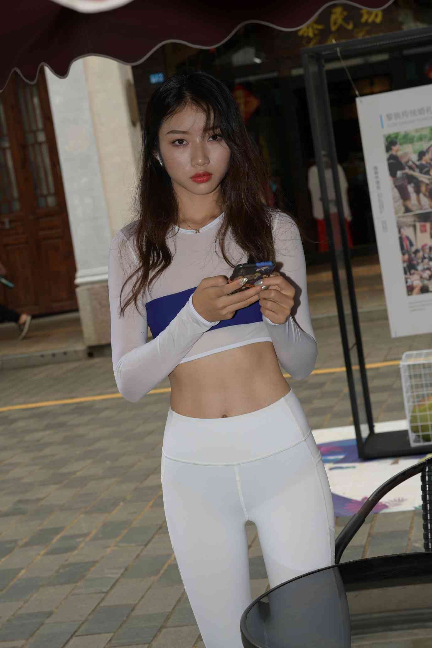 图片[3]-白色瑜伽裤好身材女孩【530P】04041-华仔美图