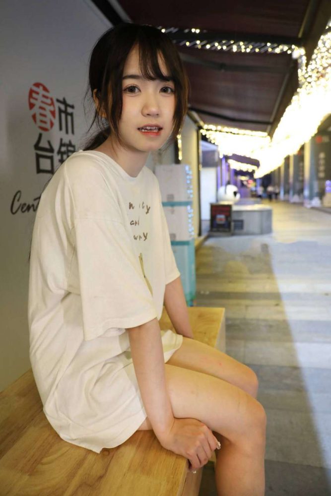喜欢玩电竞的双马尾粉红女孩【65P】20026-华仔美图