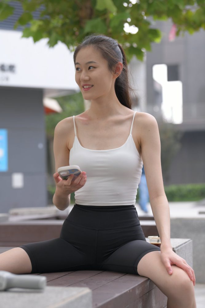 J3421 651P-13.2GB-华仔美图
