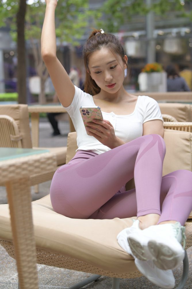 图片[6]-香芋色瑜伽裤高马尾漂亮女孩J2206 545P1V-19.1GB-华仔美图