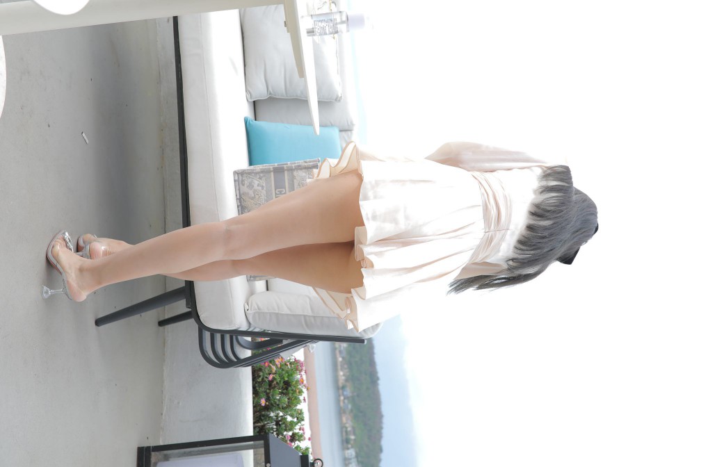 图片[3]-戴黑色蝴蝶结的长发女孩【369P】00027-华仔美图