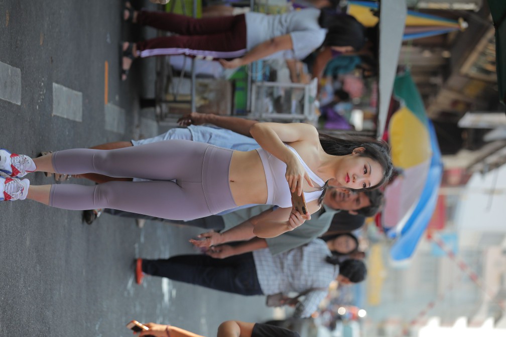 图片[4]-逛街的马尾辫瑜伽老师【556P】00016-华仔美图