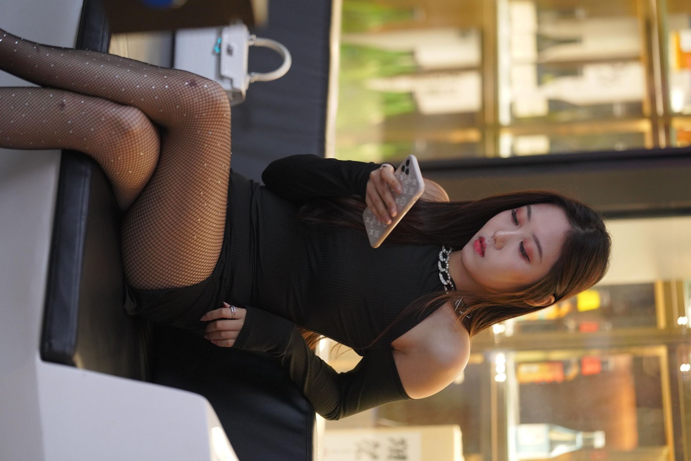 图片[5]-非常妩媚的网格丝袜女孩【186P】00037-华仔美图
