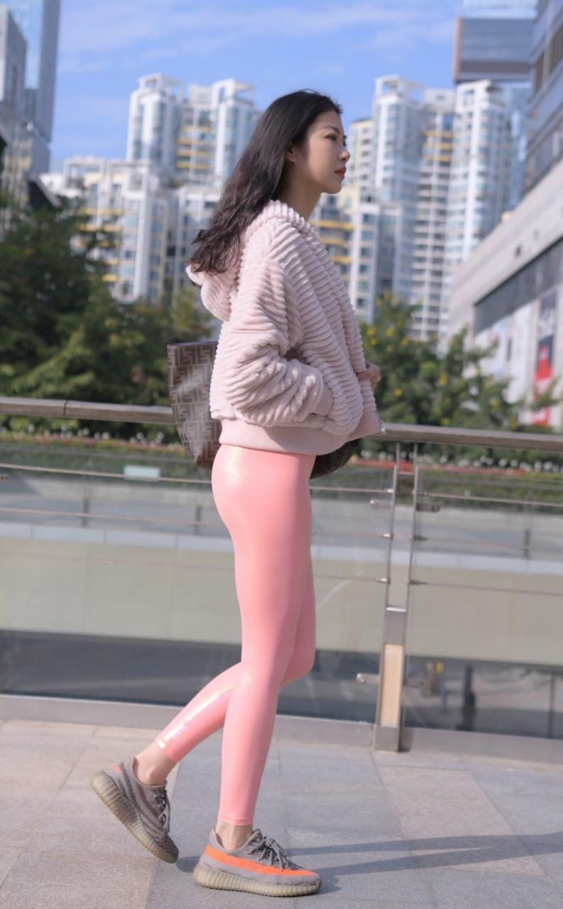 图片[3]-粉红色紧身裤的女孩 J1482 365P2V-18.1GB-华仔美图