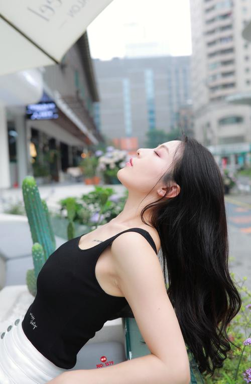 图片[2]-非常漂亮的白色紧身裤女孩J2055 895P2V-24.5GB-华仔美图