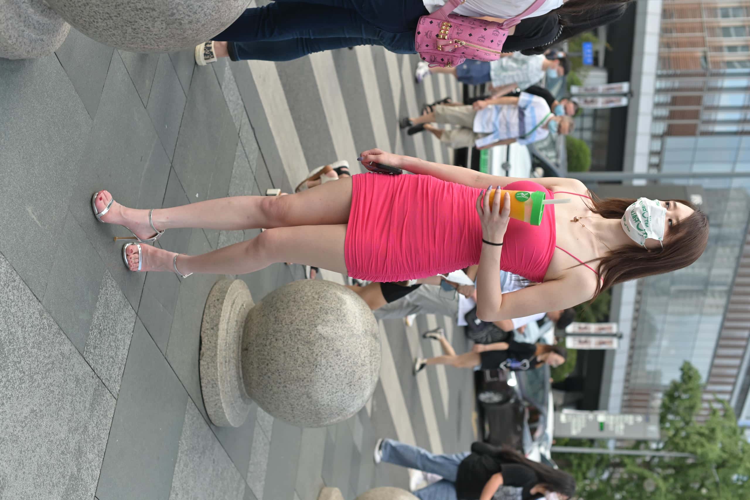 图片[1]-P4178 迷人简约吊带裙 【261P】华仔美图-华仔美图