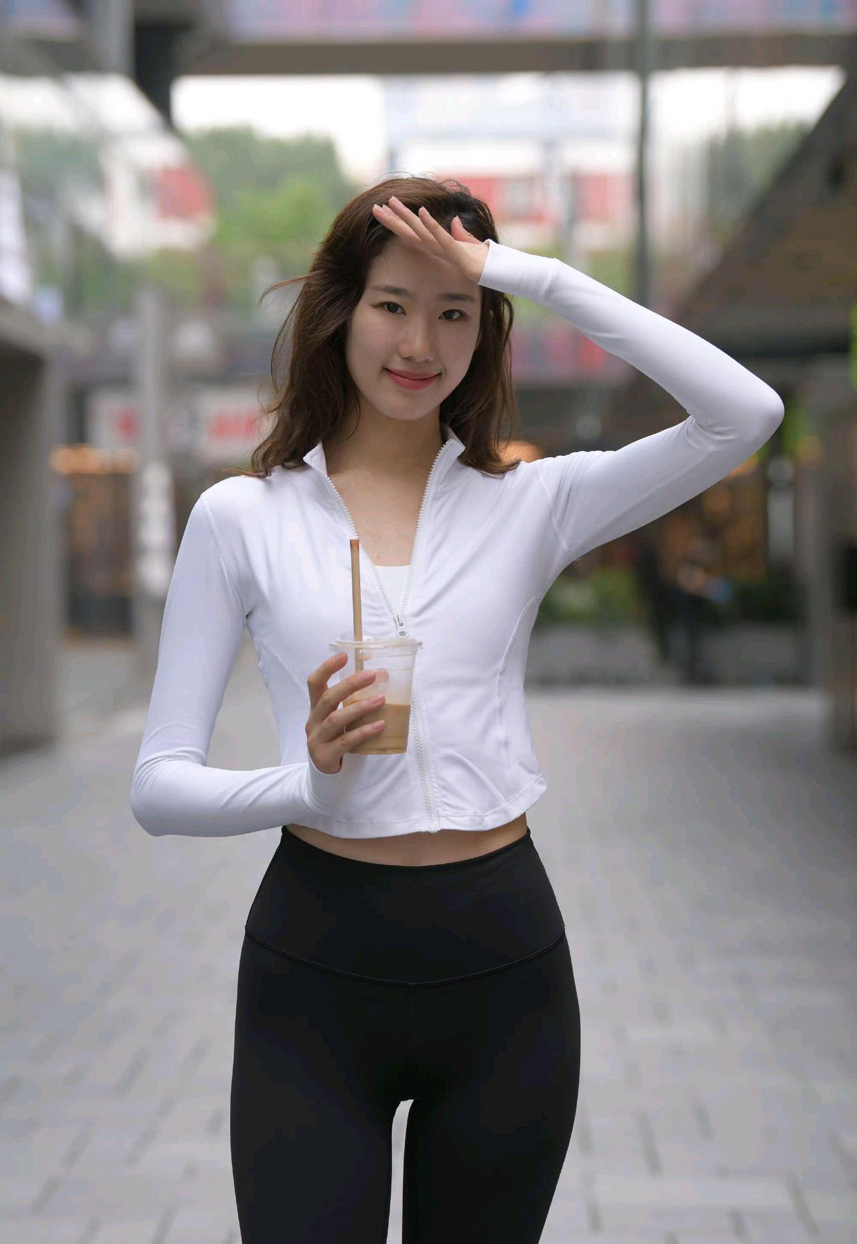 图片[4]-酷似刘亦菲的黑色瑜伽裤女孩J2237 340P1V-14.8GB  华仔美图-华仔美图