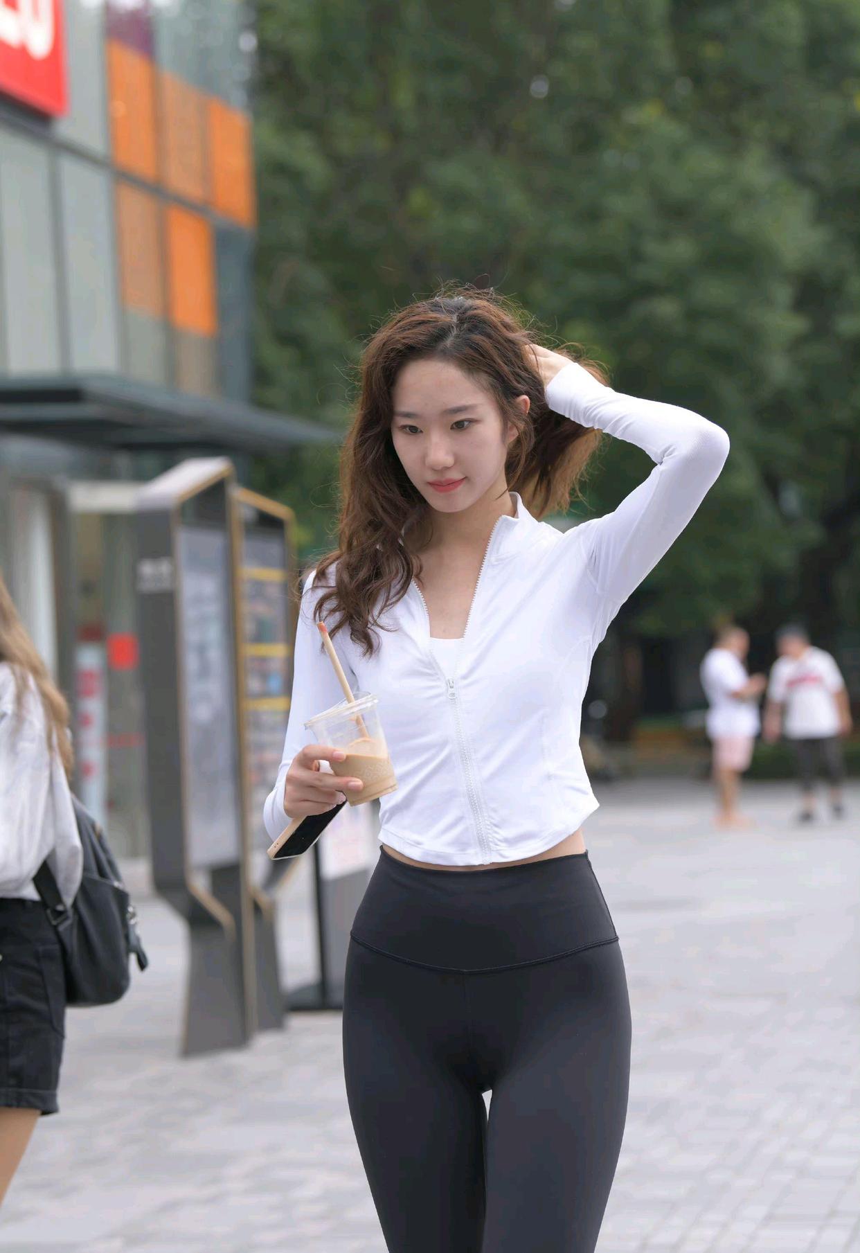 图片[6]-酷似刘亦菲的黑色瑜伽裤女孩J2237 340P1V-14.8GB  华仔美图-华仔美图