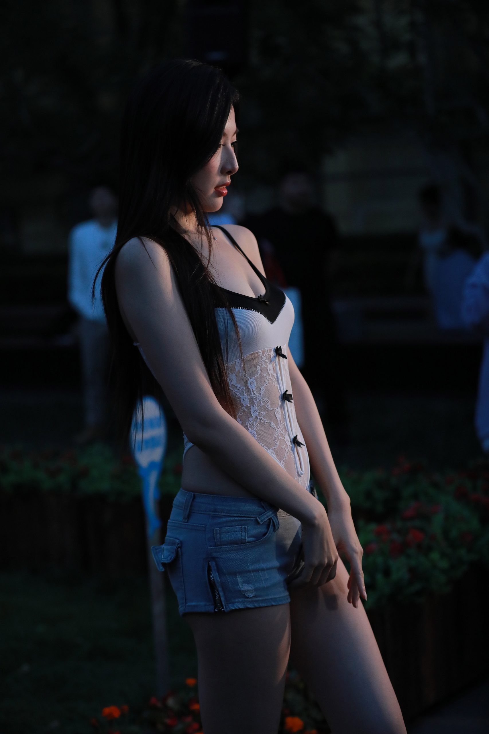 图片[5]-甜美牛仔短裤-华仔美图