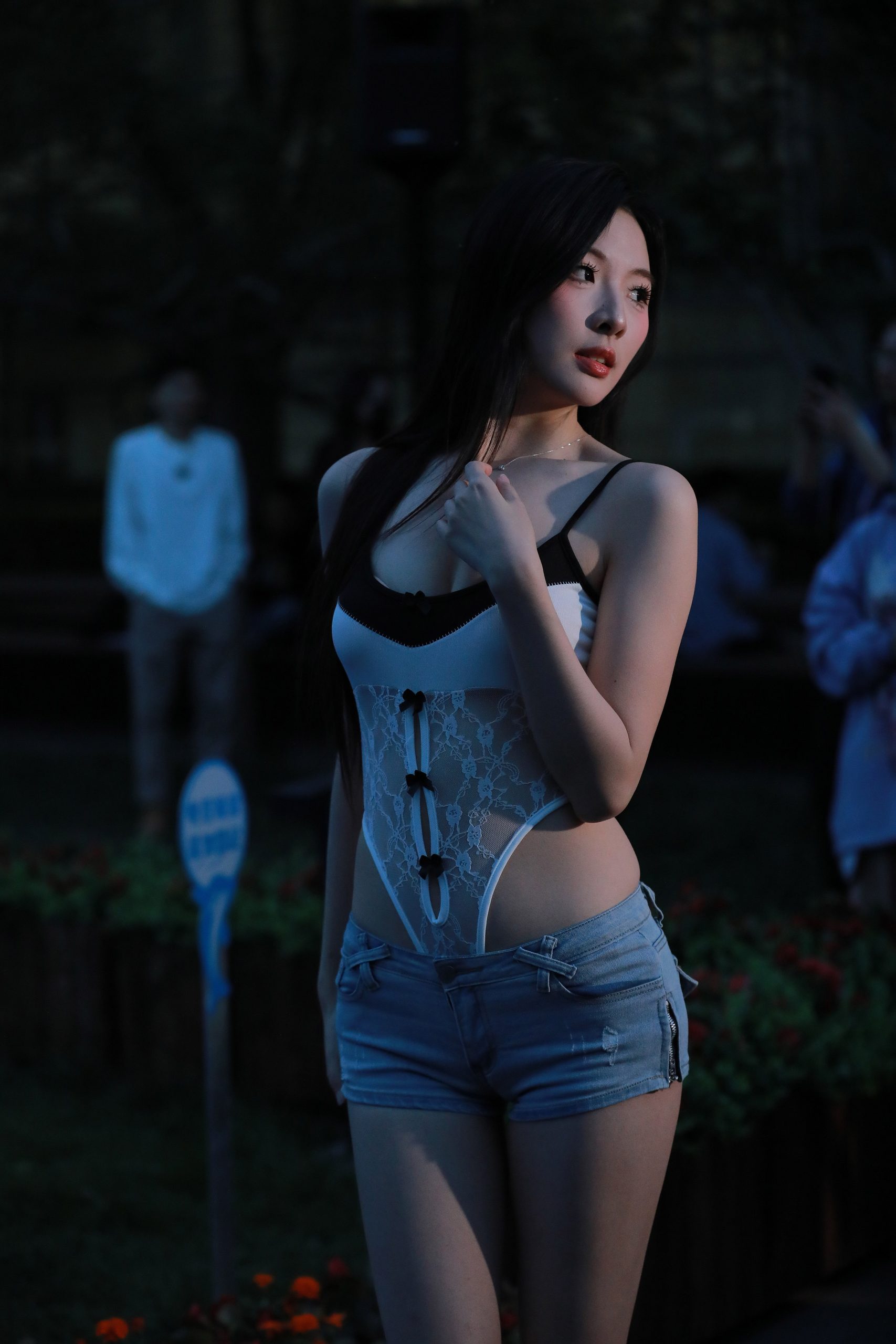 图片[7]-甜美牛仔短裤-华仔美图
